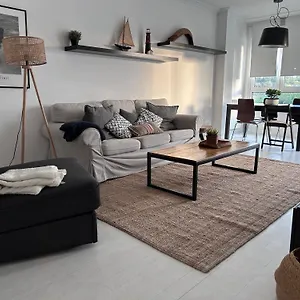 White Cozy Flat In Donostia Apartamento